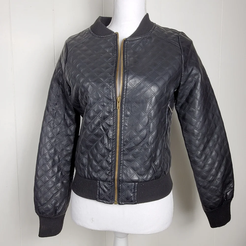 Ambiance black faux leather diamond stitch design size small coat